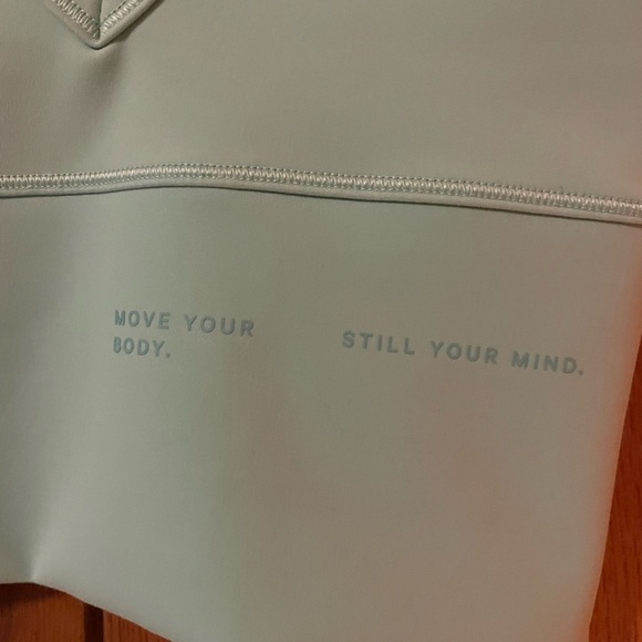 Lululemon Power Pivot Everlux Tank Top Motif Mint Green Reversible - Picture 11 of 14